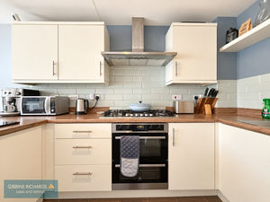 Photo 6- click for photo gallery